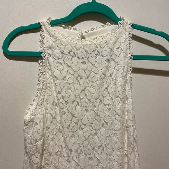 Montaeu white dress🤍 - Picture 2 of 5